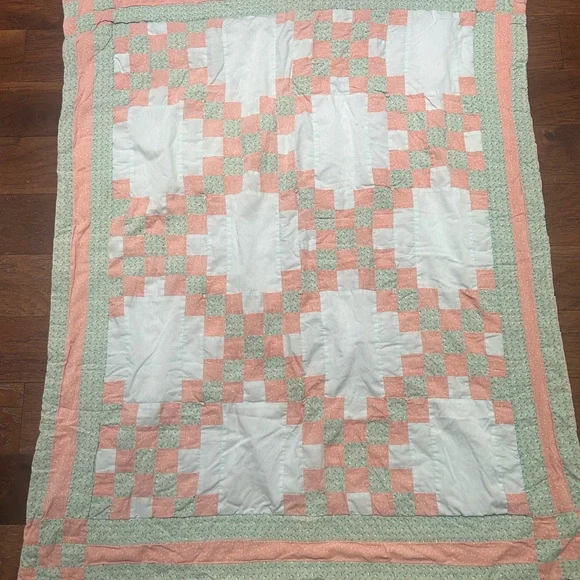 Handmade Peach & Mint Patchwork Quilt Throw – Cottagecore Farmhouse Blanket